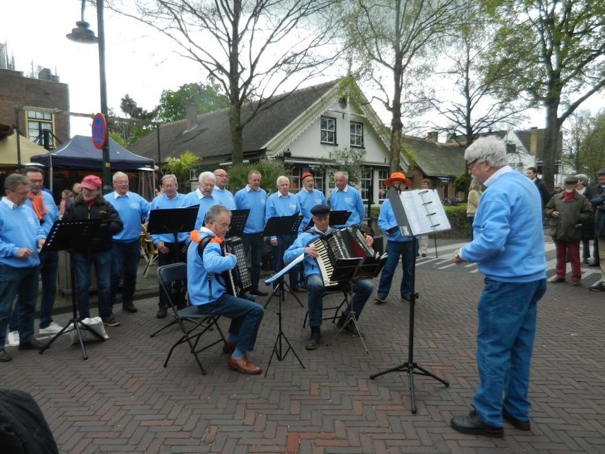 27 april 2017 de eerste optredens